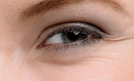 Cum de a elimina ridurile din jurul ochilor cosmetologie și metodele tradiționale