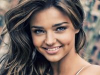 Miranda Kerr fără machiaj