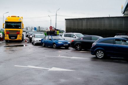 Cu mașina în Crimeea pentru a face mai bine și mai ieftin