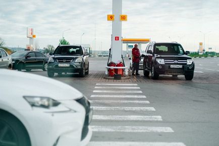 Cu mașina în Crimeea pentru a face mai bine și mai ieftin