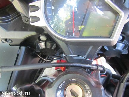 Problema pe o motocicletă Honda cbr1000rr Fireblade 2008 - crăparea păianjen