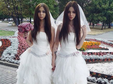 La Moscova, combinate oficial două mirese căsătorie - societate (la Moscova, combinat oficial căsătoria două mirese) La Moscova, combinate în mod oficial căsătoria două mirese - Societate
