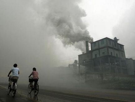 Aceasta poluează aerul în care substanțele poluează aerul