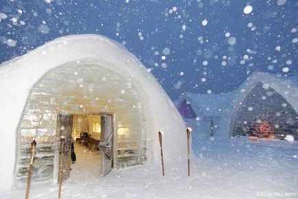 Casa igloo de zăpadă și gheață eschimoșilor