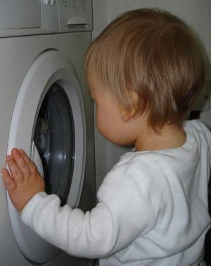 Gel pentru spălare sau pudra - este mai bine decât să se spele haine pentru copii