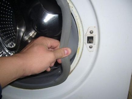 Cum să obțineți mașina de spălat într-un ciorap, chestii, lenjerie, os sutien