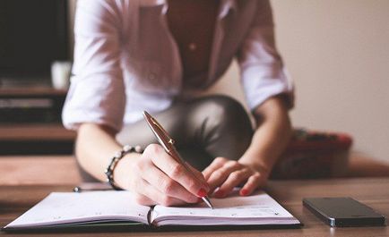 Cum de a învăța repede să scrie note pe studiile