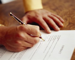 Cum să semneze un contract de vânzare