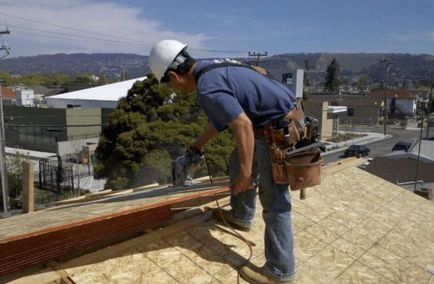 Cum de a construi o baie de acoperiș, cu mâinile