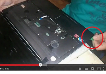 Cum să demontați laptop eMachines e732
