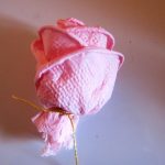 Cum sa faci un trandafir din servetele cu Masterclass lor mâini cu fotografii și video