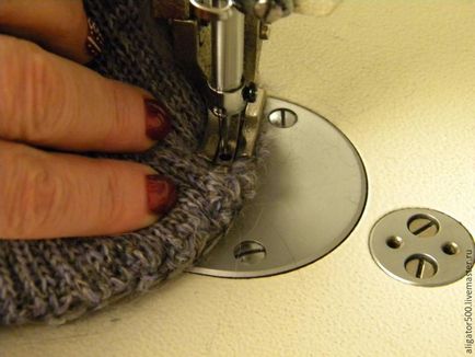 Cum să coase un capac de blană pe o bază tricotate cu propriile lor mâini