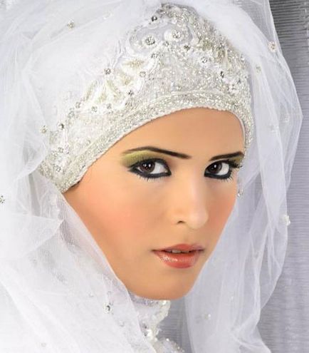 Cum de a lega o hijab - vălului o femeie tradițională musulman