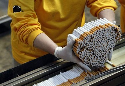 Kiev a forțat să renunțe la fumat De ce dispar de la magazinele branduri populare de țigări