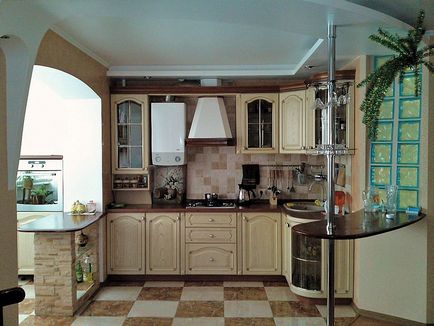 Bucătărie cu sfaturi de design balcon, design fotografie - 17 fotografii