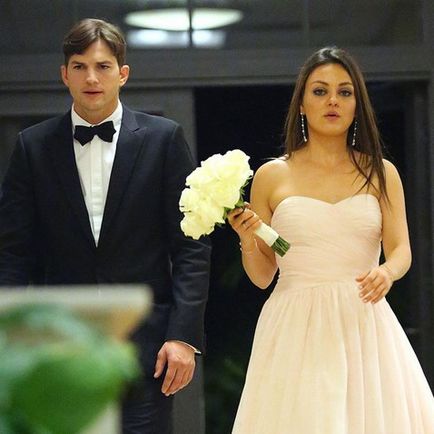 Mila Kunis și Ashton Kutcher a făcut o ceremonie de nuntă secretă