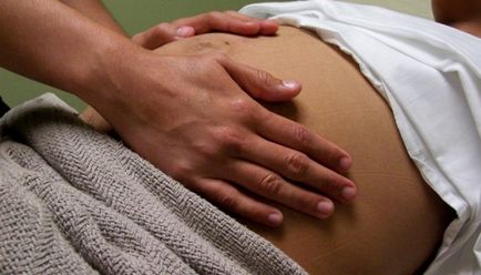 Pot mîngîie burta in timpul sarcinii 1