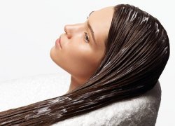 Rețete tradiționale pentru îngrijirea părului la domiciliu