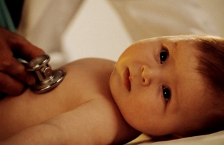 Nou-născut respiră într-un vis - ceea ce cauzează și ce să facă