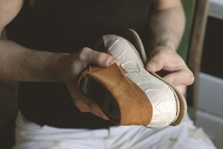 Pantofii cu mâinile cum să facă o pantofi de vis la domiciliu
