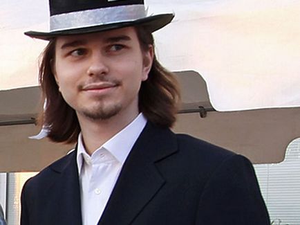 Sergei Bezrukov fiul vitreg a murit pentru că a căzut prost - Societate (Societate) Sergei Bezrukov fiul vitreg a murit pentru că el a fost faultat dur - Social