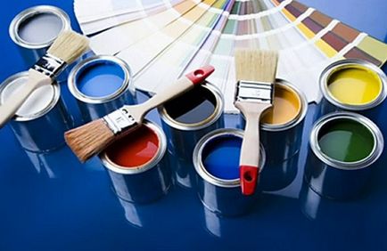 Paint plafonul cu mâinile sale regulile de bază