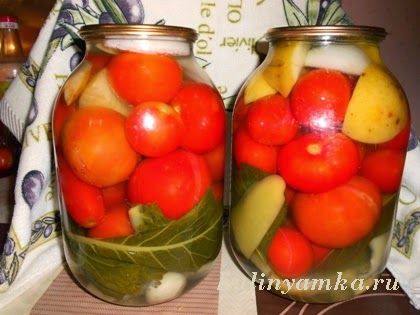 Tomatele conservate cu mere