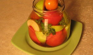 Tomate cu mere pentru eboșe rețete de iarnă conserve