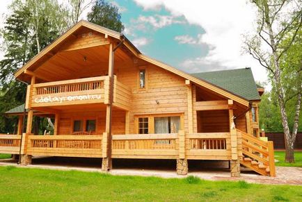 Avantajele și dezavantajele de case din lemn