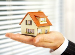 Să examinăm cât de repede și de a vinde casa profitabil