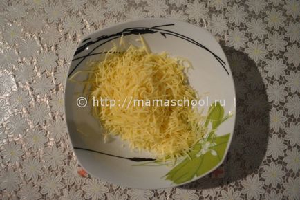 Salata cu șuncă, brânză și castravete proaspete reteta cu pas cu pas fotografii