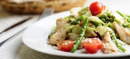 Salata cu fasole și pui - Retete cu fasole roșie, albă, verde, conservate și