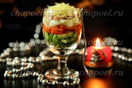 Salata cu șuncă, brânză și castravete - o reteta delicioasa cu o fotografie
