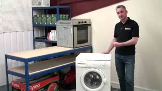 Uita-te la video cum se scoate capacul de la mașina de spălat Indesit liber
