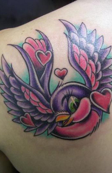 Tatuaj rândunică - modele de tatuaje de valoare și imagini (miniaturi) Tatuaj rândunică - valoare desene sau modele tatuaj și fotografii