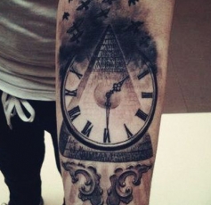 Tatuaj rândunică - ceea ce înseamnă schițe tatuaj și foto (valoare) Tatuaj rândunică - valoare desene sau modele tatuaj și fotografii