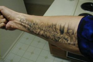 Tatuaj pe brațul ei atât pentru bărbați cât și femei de valoare, schite, idei