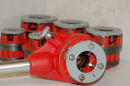 Tube mor varietate de stoc și principiul de funcționare a dispozitivului (soi) Pipe mor variații de stoc și principiul de funcționare a dispozitivului