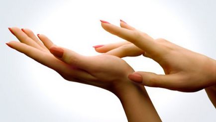 Cum ai grijă de mâinile tale