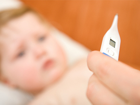 Cum de a reduce temperatura copilului până la un an