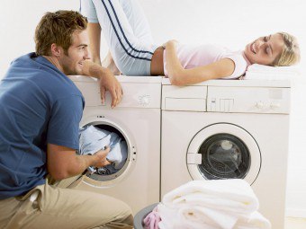 Ce se întâmplă dacă mașina de spălat în timpul ciclului de centrifugare salturi