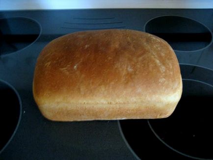 pâine de casă este ieftin, gustos, util, si gatiti-l mult mai ușor decât crezi, „cumpăra o pâine! 