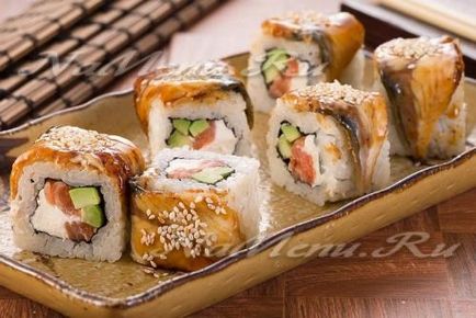 Care sunt diferitele tipuri de role și sushi, iar compoziția lor