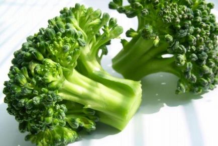 Cum să planteze și să crească broccoli în țară în câmp deschis