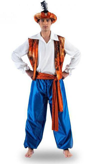 Cum sa faci un costum de Aladdin cu mâinile pentru a ajunge în basm oriental, este într-o clipă!