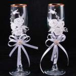 Cum de a decora ochelarii la nunta cu mâinile, cristale, cât mai mult posibil de frumos decora, decora