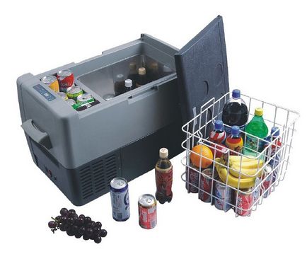 Cum de a alege recomandări de revizuire Autorefrigerator (modul de a alege o masina Autorefrigerator frigider) Cum de a alege recomandări de revizuire Autorefrigerator