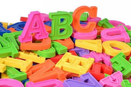 Cum de a învăța alfabetul cu un copil în vârstă de 5 ani alfabet vesel în imagini