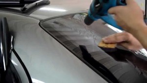 Cum tonifiat spate auto de sticlă