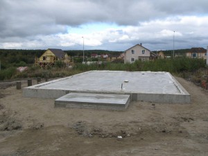 Monolitică armat fundatie placa de beton - dispozitivul și costul procesului